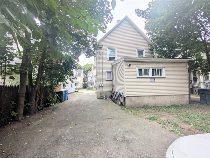 Another Rockin' Rochester Property! A well-maintained duplex - photo 3