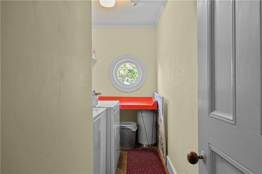 **Charming Historic Condominium in the Heart of Newport** - photo 33