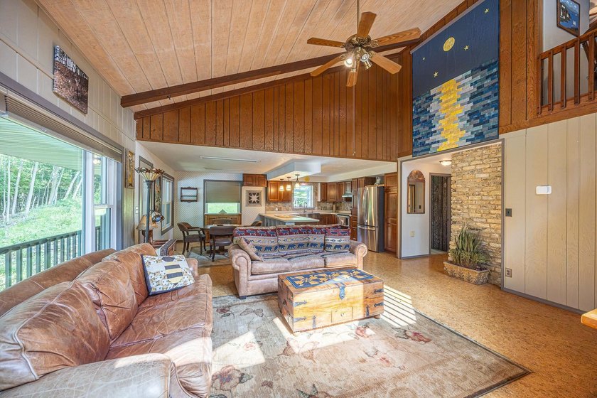 Welcome to your private Northwoods retreat on beautiful Finnegan - photo 11