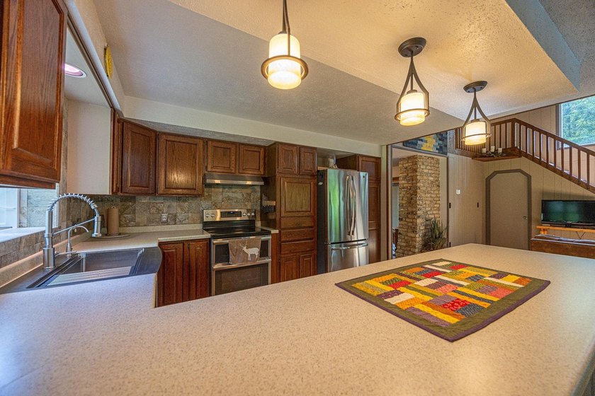 Welcome to your private Northwoods retreat on beautiful Finnegan - photo 16