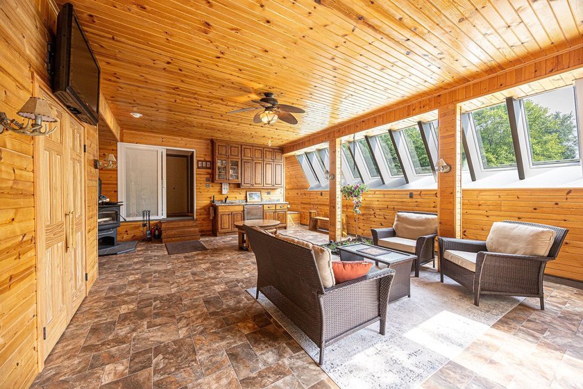 Welcome to your private Northwoods retreat on beautiful Finnegan - photo 19