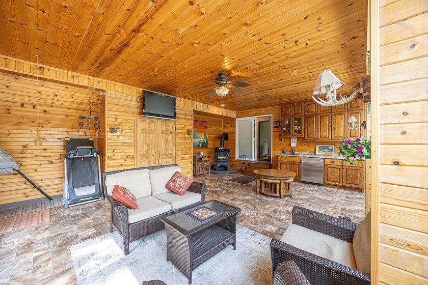 Welcome to your private Northwoods retreat on beautiful Finnegan - photo 24