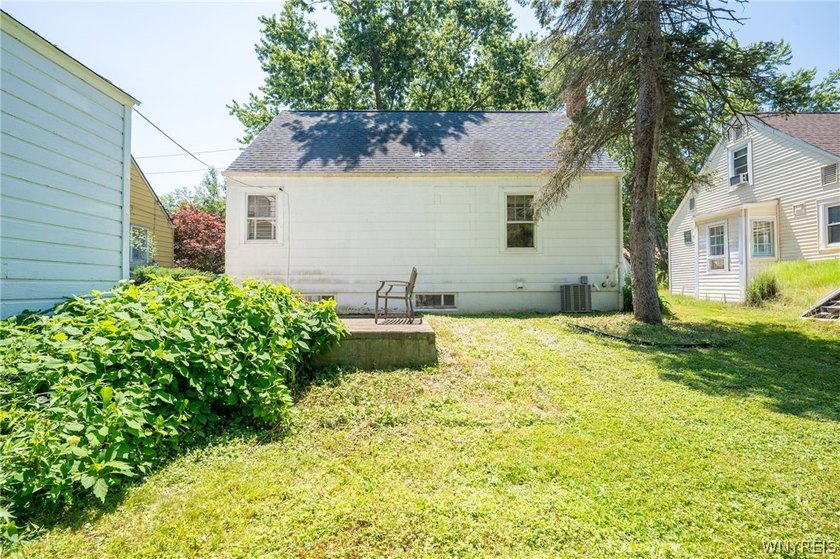 Welcome home to this charming Cape Cod nestled in the heart of - photo 30