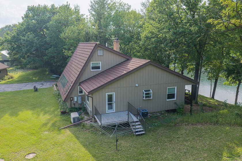 Welcome to your private Northwoods retreat on beautiful Finnegan - photo 40