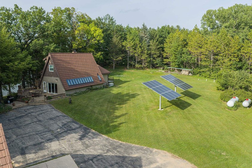 Welcome to your private Northwoods retreat on beautiful Finnegan - photo 47