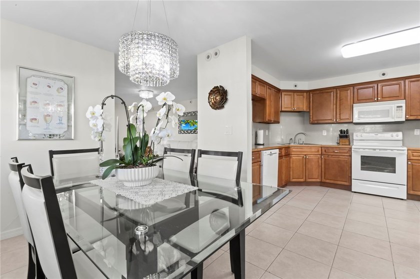 Experience the ultimate retreat in this stunning first-floor - photo 7