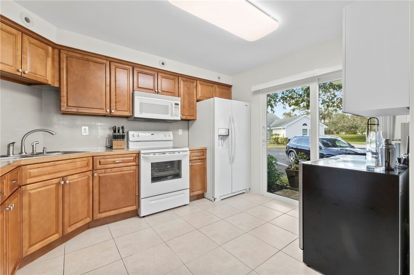 Experience the ultimate retreat in this stunning first-floor - photo 9