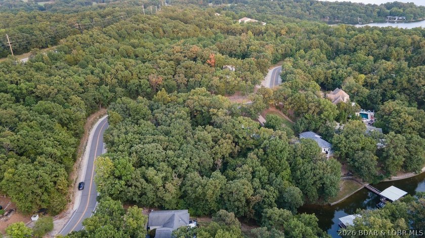 Prime Building Lot in Lake of the Ozarks! Situated just off - photo 7
