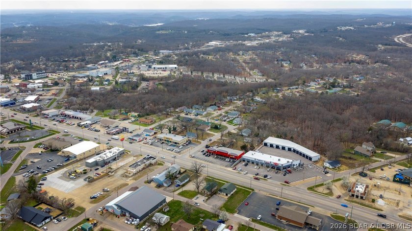 Commercial Property for Sale - Prime Location in Camdenton City - photo 7