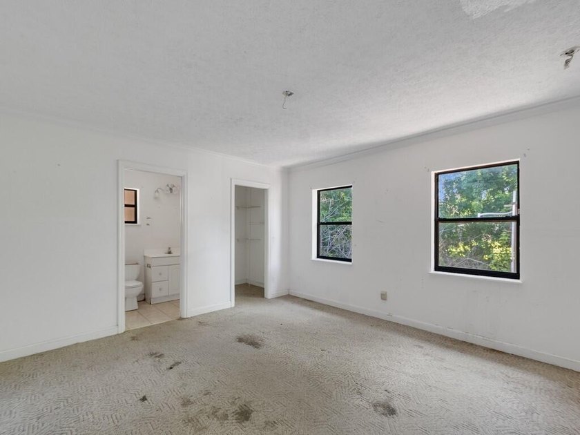 Opportunity awaits at this spacious single-family home situated - photo 18