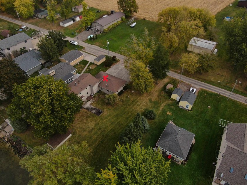 LAKE WINNEBAGO!! Rare opportunity awaits with so much to offer - photo 12