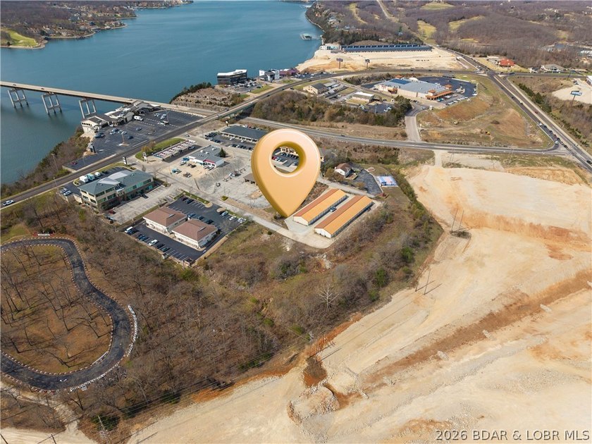 Prime investment opportunity with an established storage - photo 4