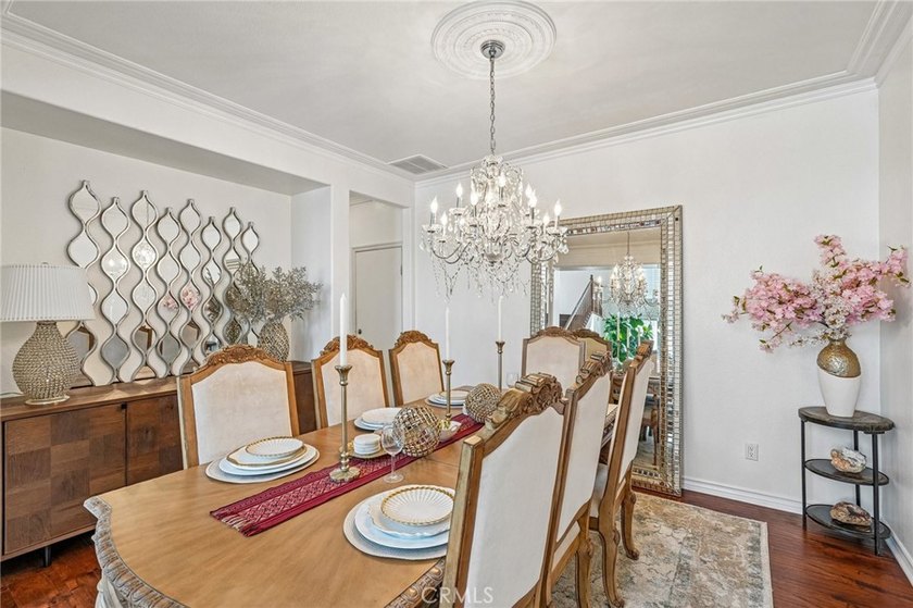 Welcome to this exceptional residence, showcasing beautiful curb - photo 10