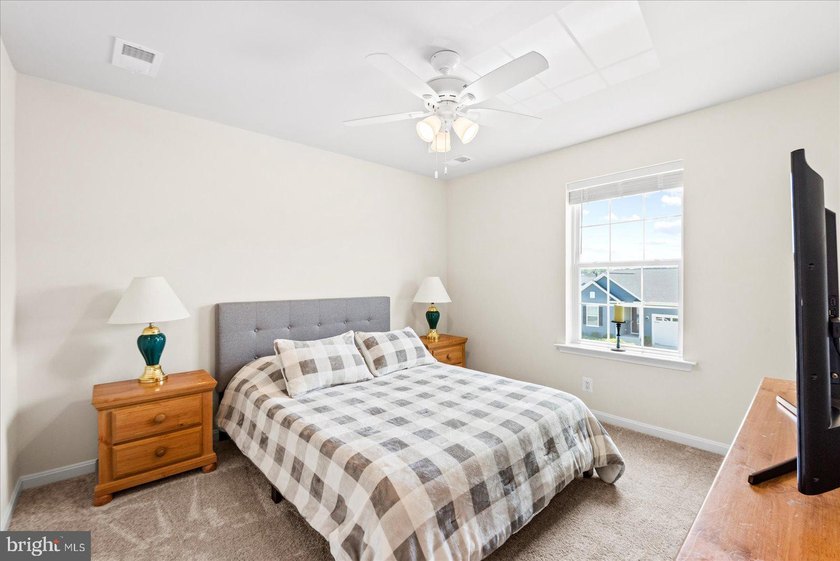 Why wait for new construction? This beautifully maintained - photo 22