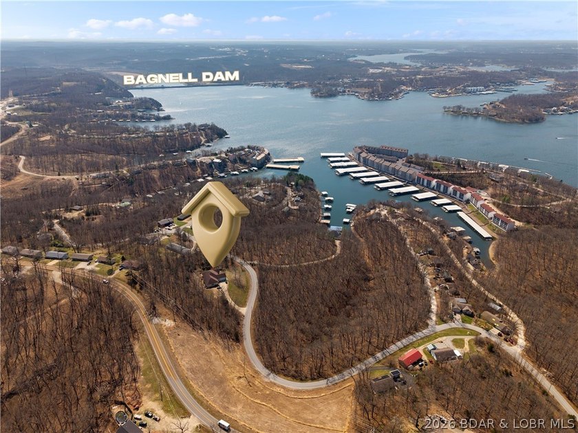 Welcome to your perfect Lake of the Ozarks retreat! This - photo 5