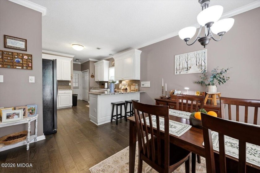 Charming, move-in ready 2-bedroom, 2-bath patio home overlooking - photo 9