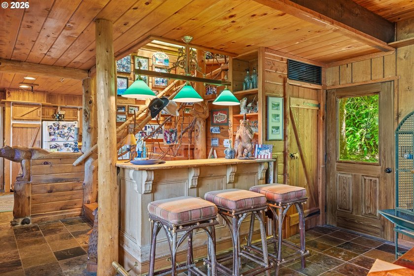 One-of-a-kind Tenmile Lakefront home on Coleman Arm - boat - photo 3