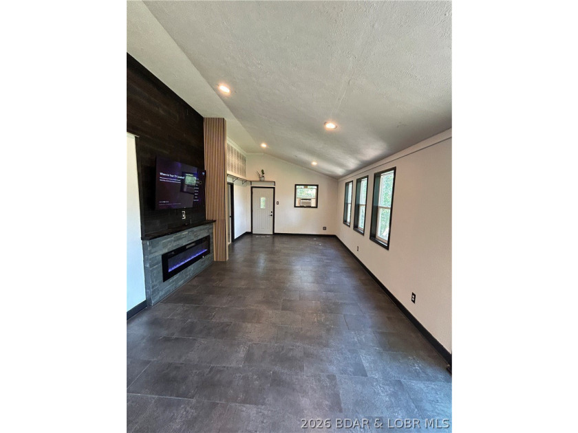 Wow what a great home! The new one level home has a great - photo 20