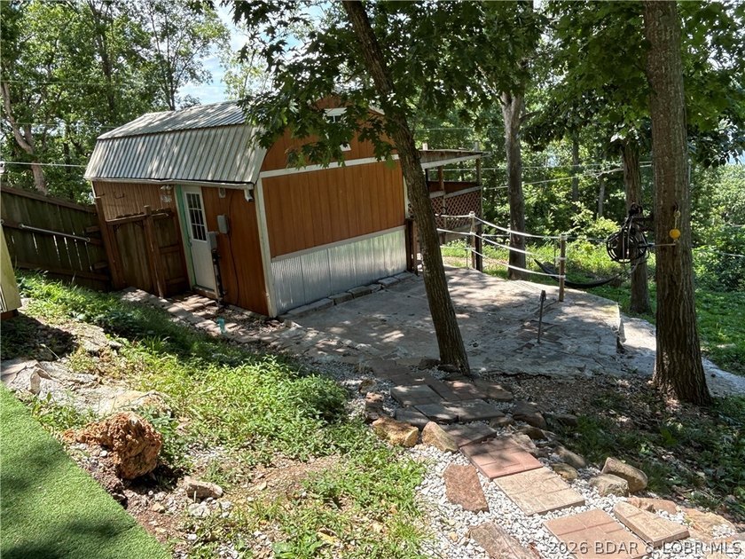 Wow what a great home! The new one level home has a great - photo 31