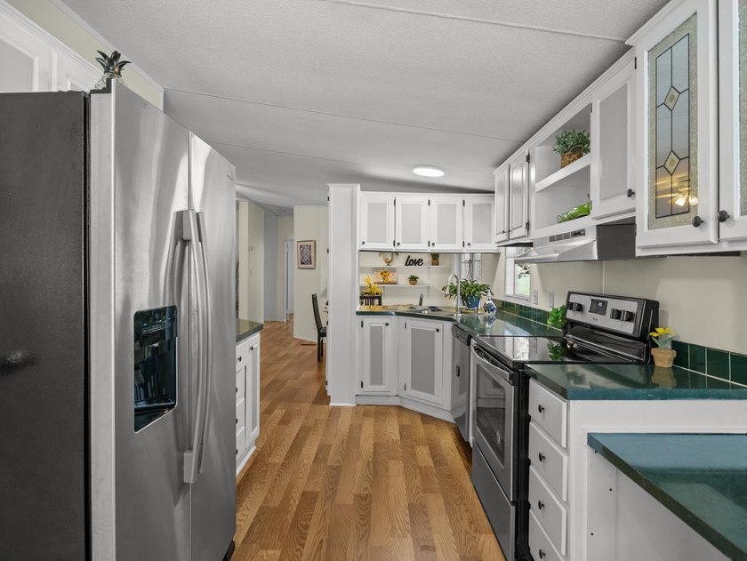 Welcome home to peaceful country living! This well-maintained - photo 18