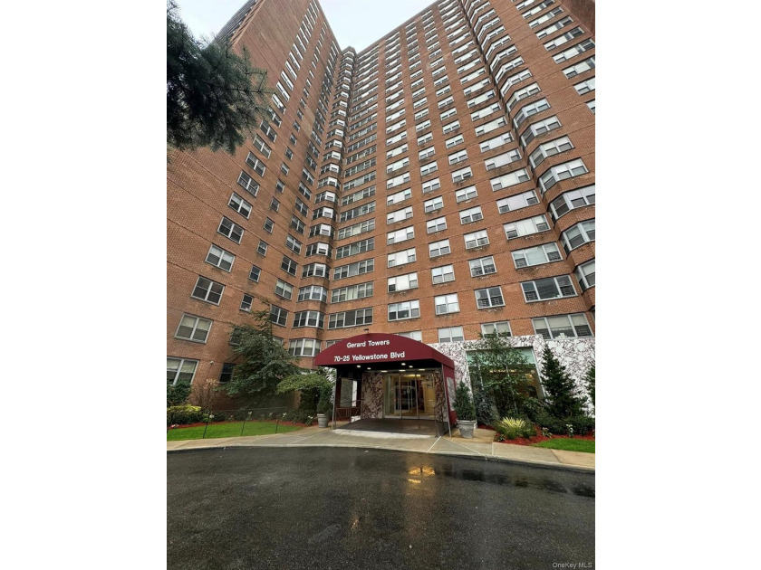 Welcome to Gerard Towers, a premier luxury high-rise in the - photo 2