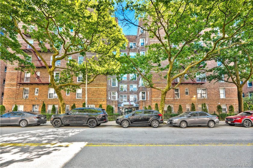 Welcome to 3203 Nostrand Avenue, Unit 5J, a charming one-bedroom - photo 17