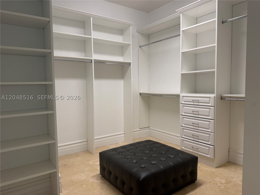 Welcome to this exceptional two-story home featuring 4 spacious - photo 18