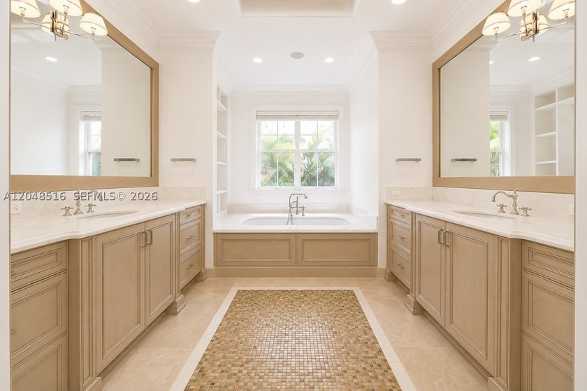 Welcome to this exceptional two-story home featuring 4 spacious - photo 22