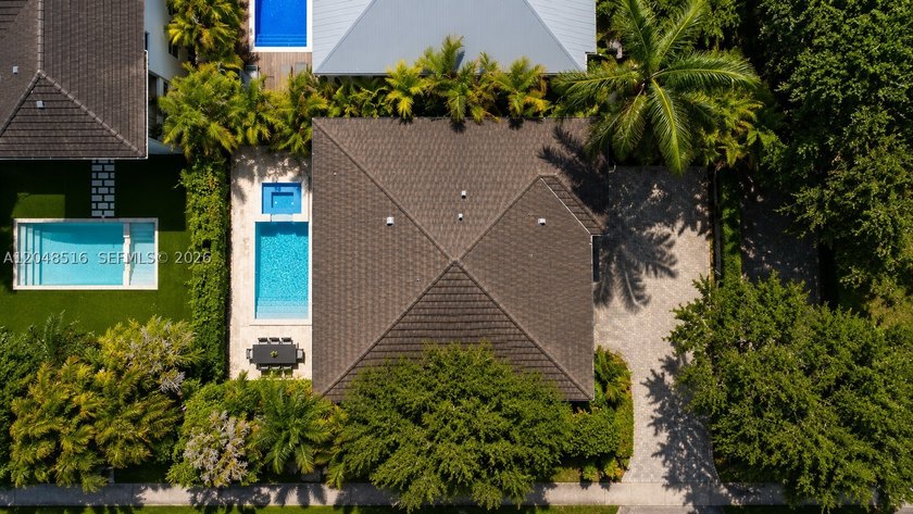 Welcome to this exceptional two-story home featuring 4 spacious - photo 41
