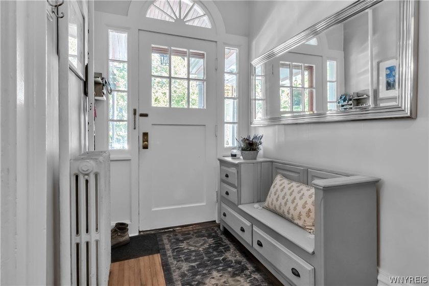 Located in the heart of Buffalo's historic Allentown - photo 4