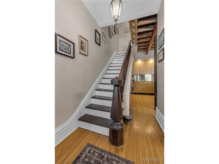 Located in the heart of Buffalo's historic Allentown - photo 5