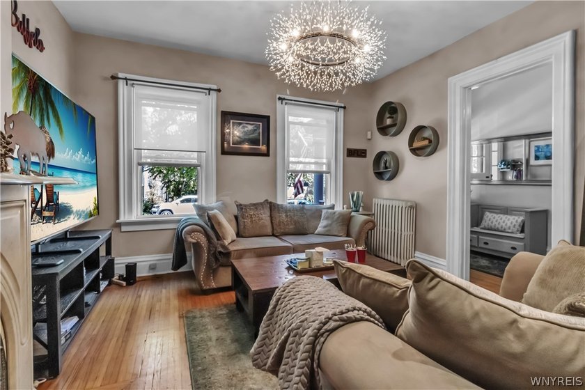Located in the heart of Buffalo's historic Allentown - photo 9
