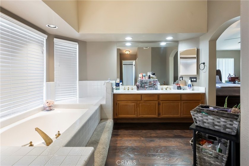 10689 Mohave Ct - photo 23