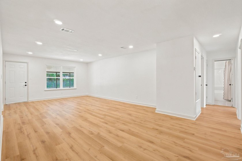 Welcome to this beautifully remodeled, turn-key home in - photo 5