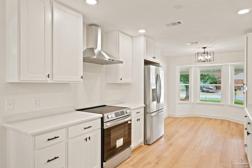 Welcome to this beautifully remodeled, turn-key home in - photo 8