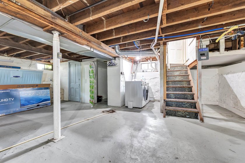 This charming 4-bedroom, 1-bath home is located in a quiet - photo 21