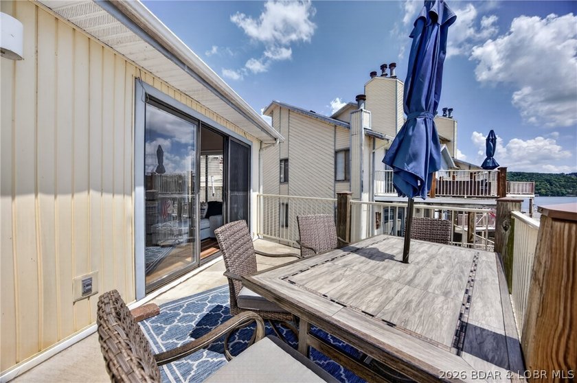 Experience the best of Lake of the Ozarks living in this - photo 29