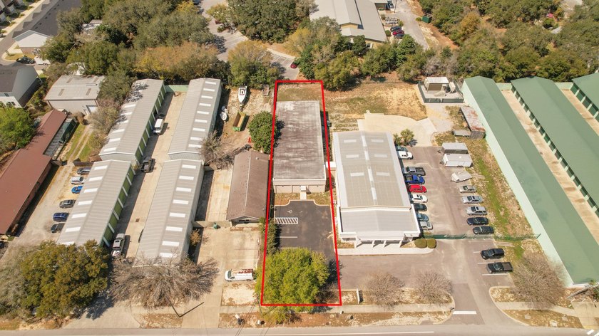 Now available For Sale or Lease, 185 Stahlman Avenue A is a +/-4 - photo 11