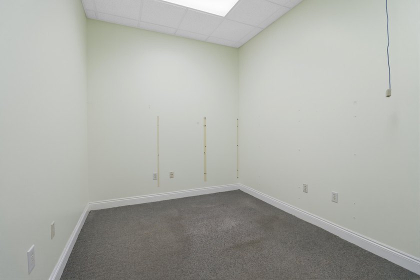 Now available For Sale or Lease, 185 Stahlman Avenue A is a +/-4 - photo 23