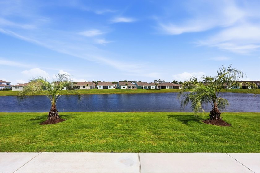 Stunning Pond-View Home in Del Webb Welcome to this beautiful - photo 46