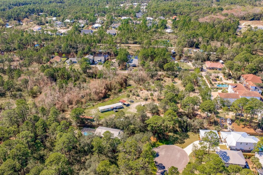 Tucked away on a quiet residential road, this beautiful 10-acre - photo 15