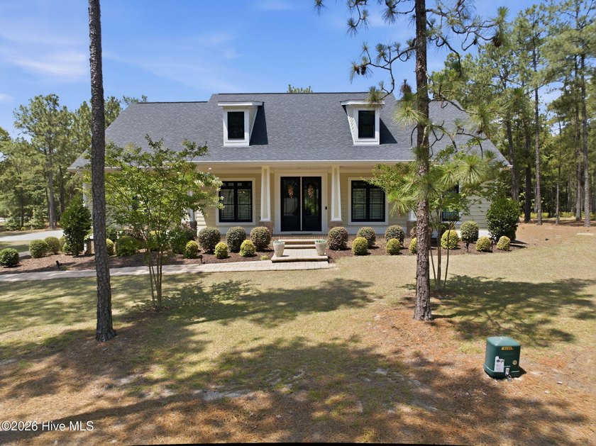Built in 2019, this stunning Pinewild home blends modern design - photo 2