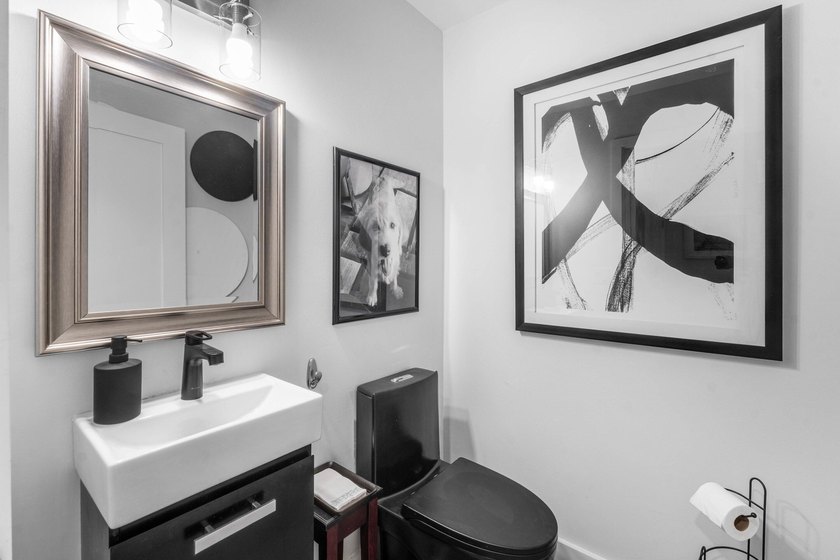 Experience luxury living in this beautifully renovated home - photo 22