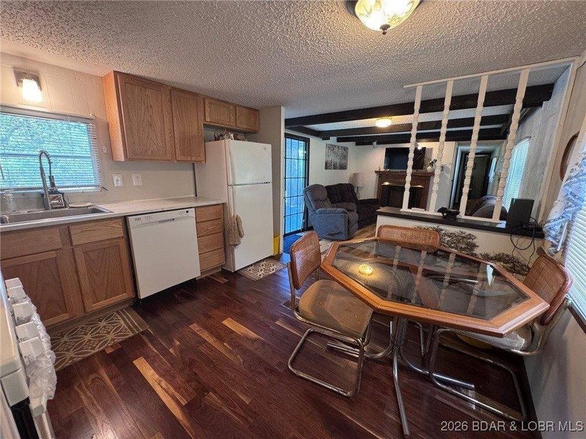 Looking for a Lake Home thay doesn't break the bank....here it - photo 7