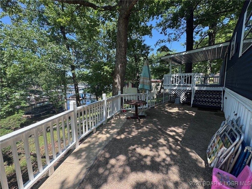 Looking for a Lake Home thay doesn't break the bank....here it - photo 10