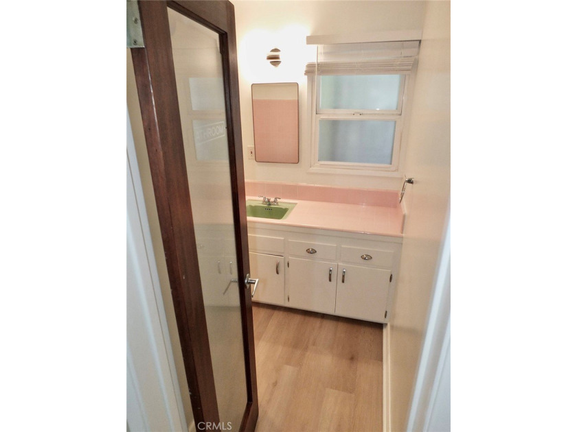 Charming upstairs 1 bed 1 bath condo for sale in the heart of - photo 27
