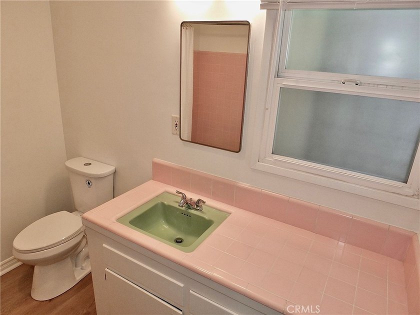 Charming upstairs 1 bed 1 bath condo for sale in the heart of - photo 28