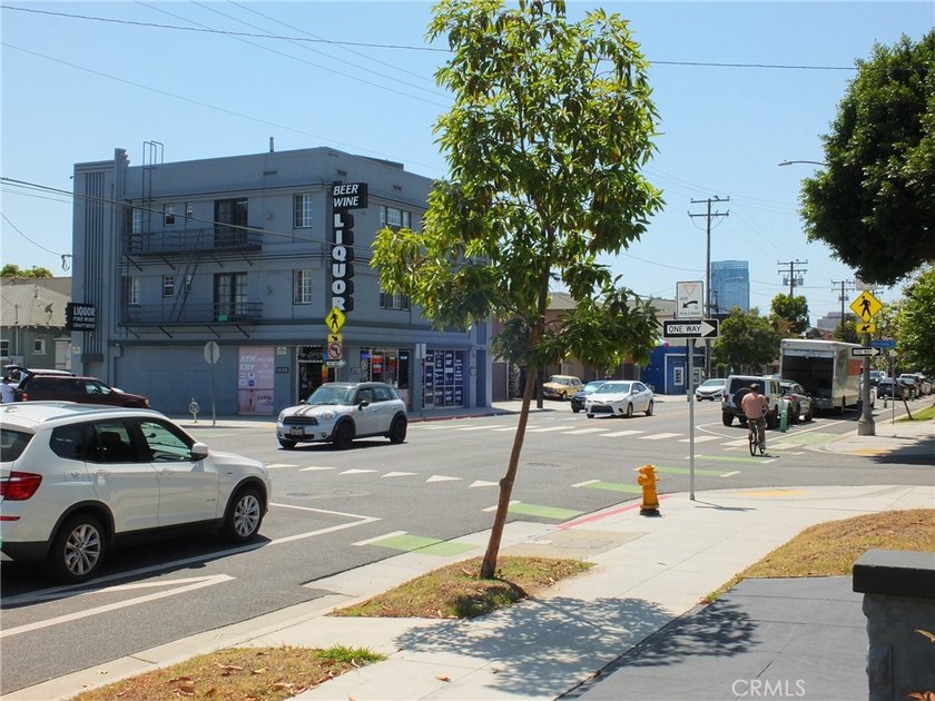 Charming upstairs 1 bed 1 bath condo for sale in the heart of - photo 33