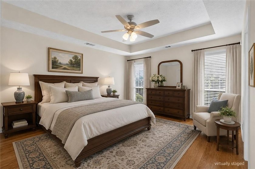 Move-In Ready Ranch in an Unbeatable Location! Welcome to this - photo 18