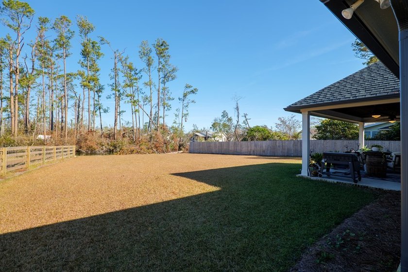 BEAUTIFUL PRACTICALLY NEW HOME (Built in 2023) on the CANAL with - photo 31